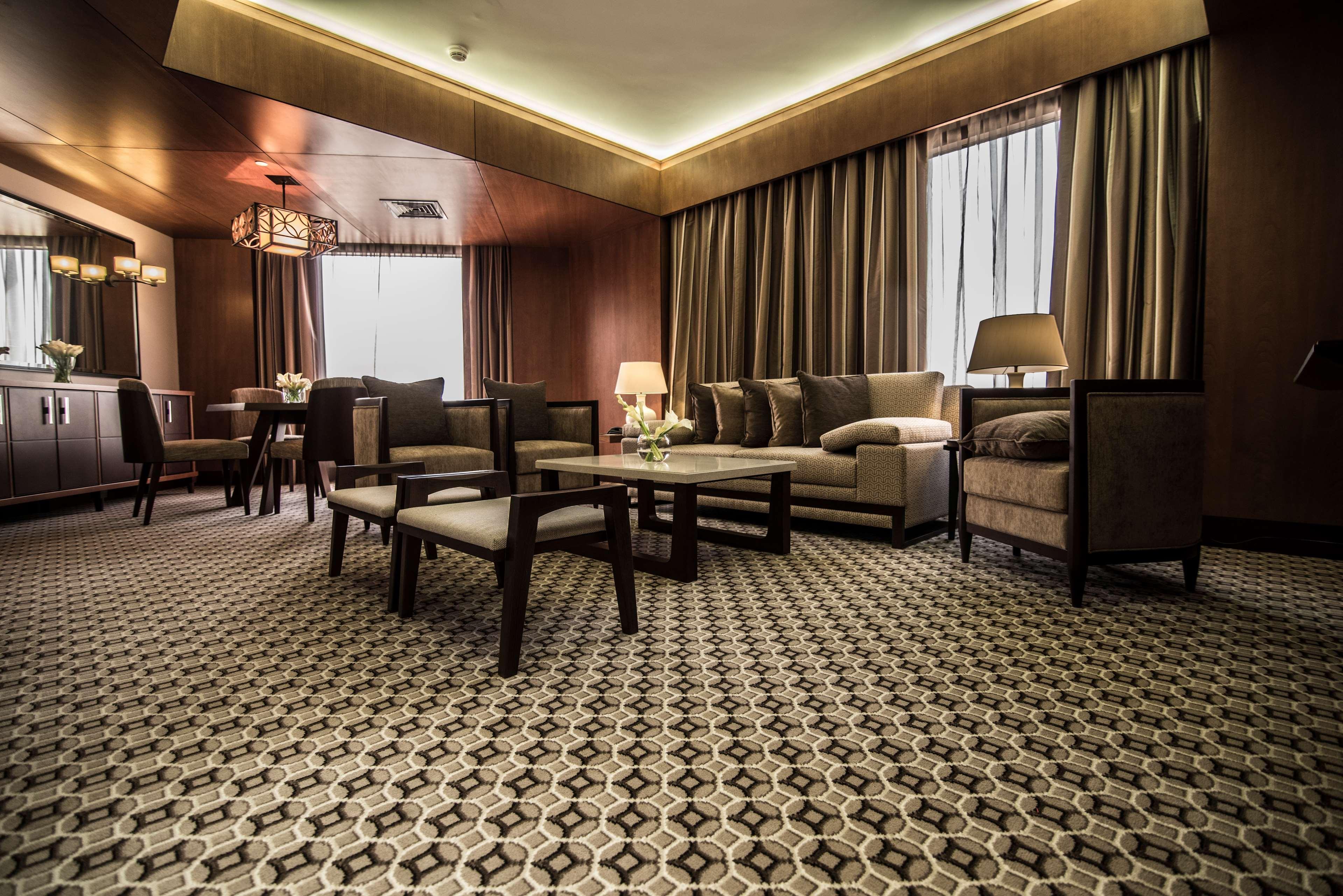 Ayla Grand Hotel Al Ain Exterior photo A carpet in a hotel