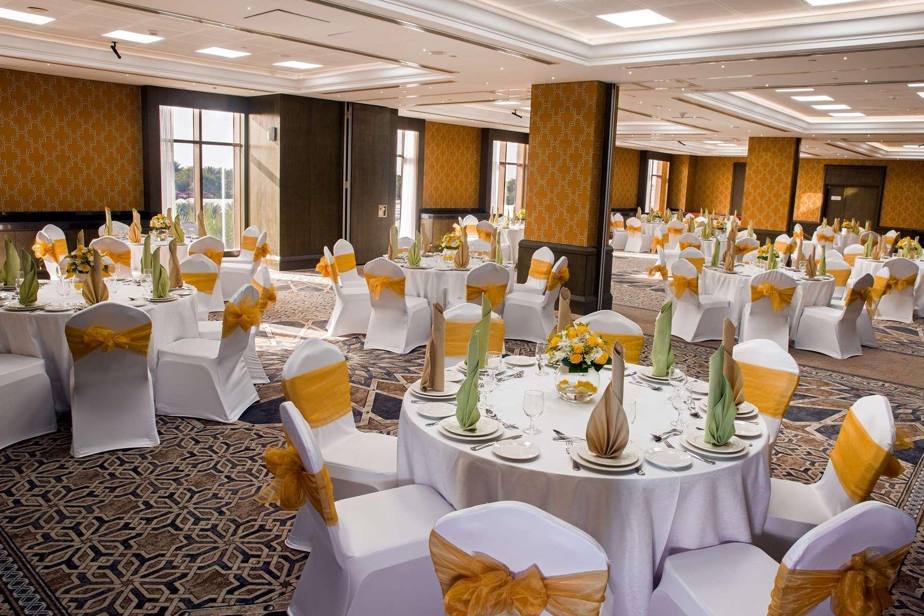 Ayla Grand Hotel Al Ain Exterior photo The ballroom